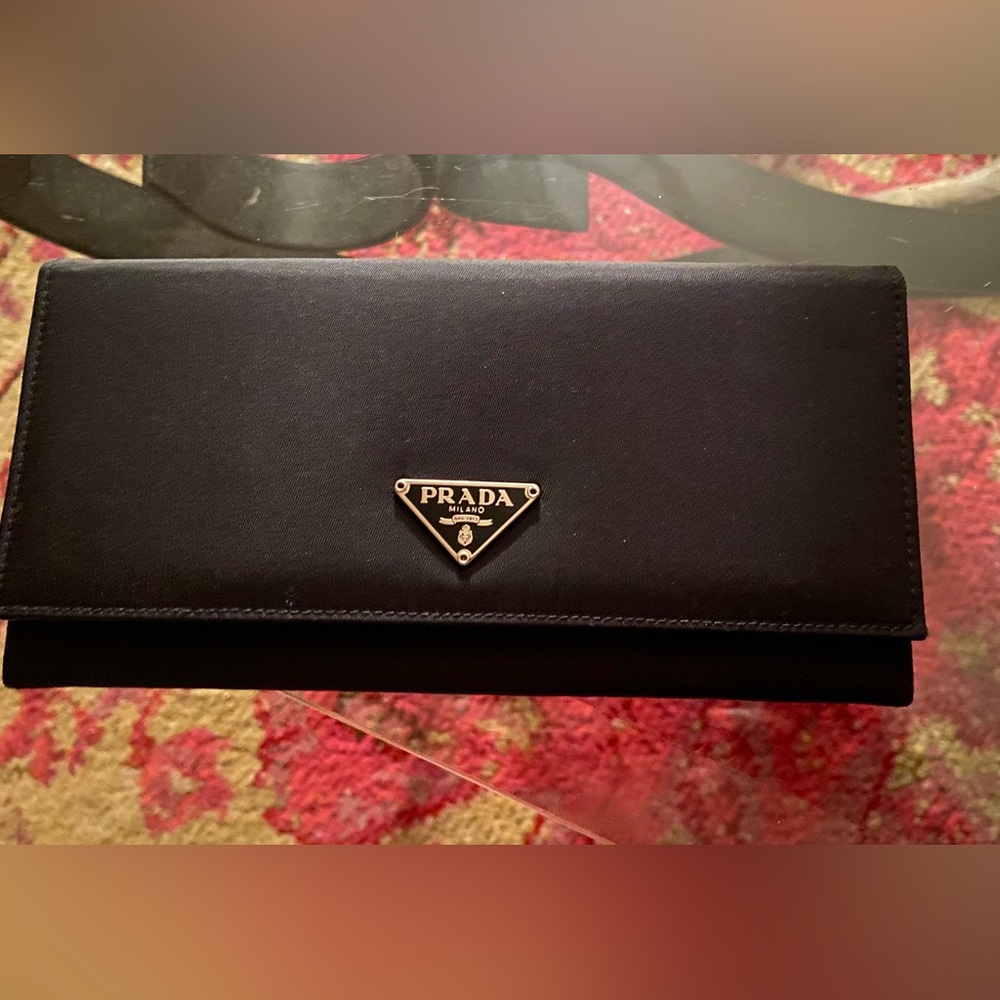 PRADA wallet gorgeous blk continental tessuto & leather